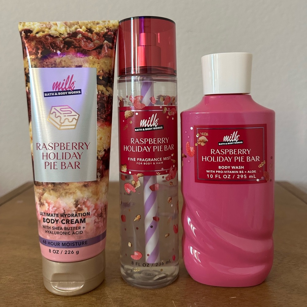 NEW Bath & Body works milk RASPBERRY HOLIDAY PIE BAR body care set